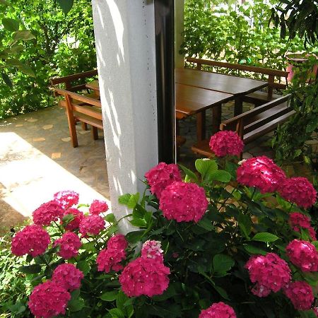 Apartman Juric Apartment Кърк Екстериор снимка